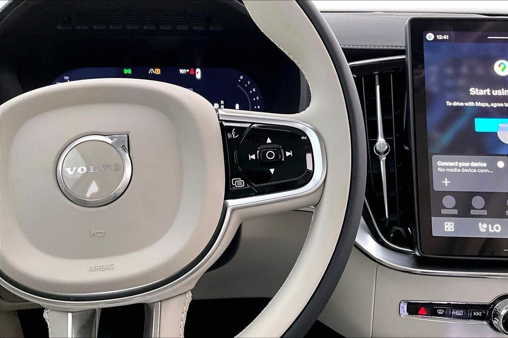 2026 Volvo XC90 B6 Ultra