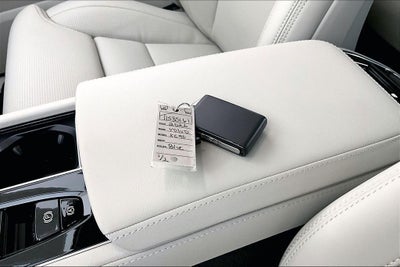 2026 Volvo XC90 B6 Ultra