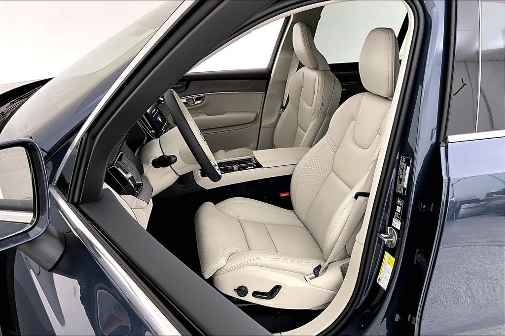 2026 Volvo XC90 B6 Ultra
