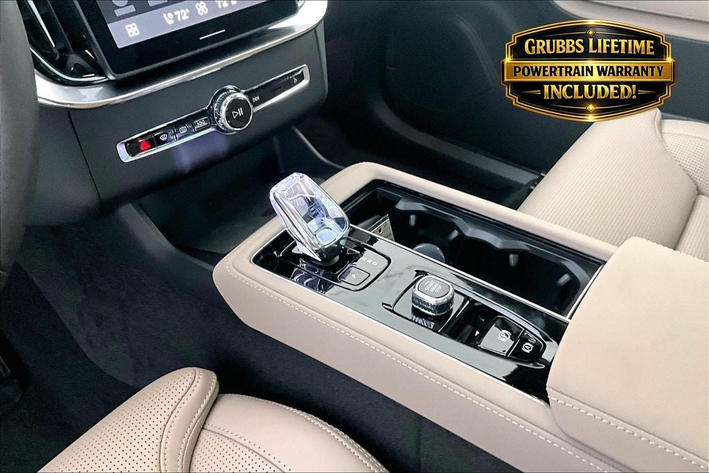 2026 Volvo XC90 B6 Ultra