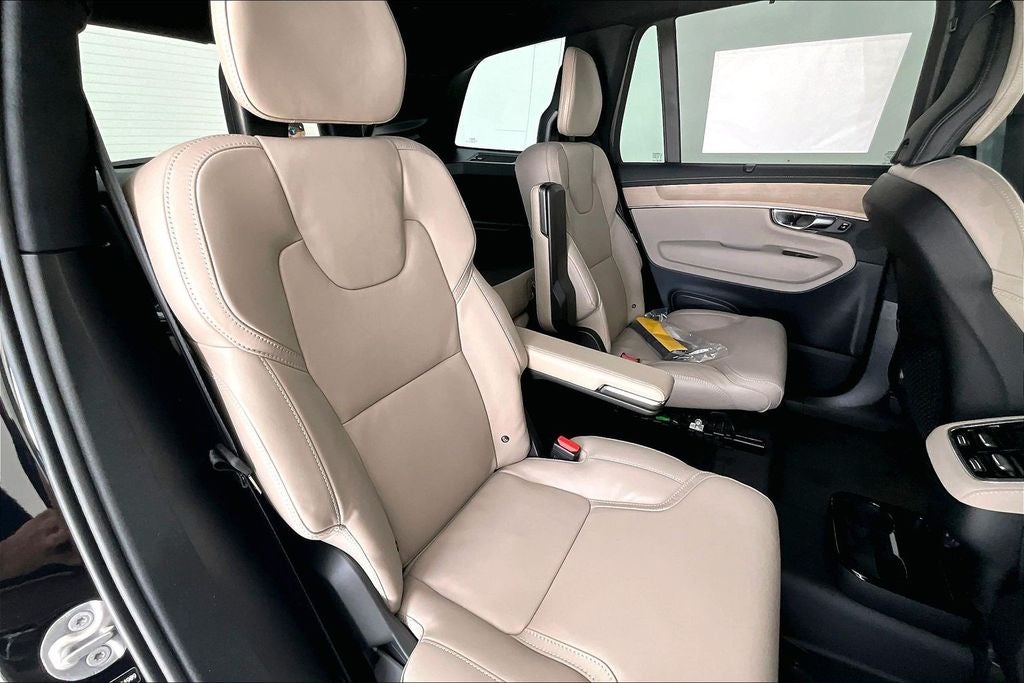 2026 Volvo XC90 B6 Ultra