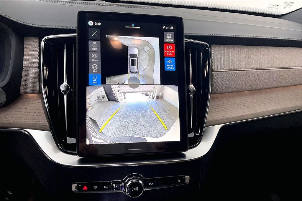 2026 Volvo XC90 B6 Ultra