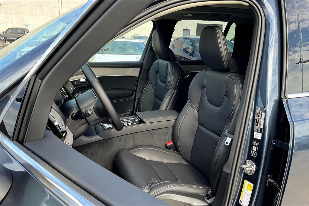 2026 Volvo XC90 B6 Ultra