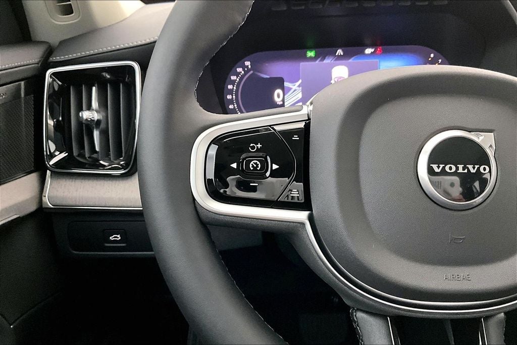 2026 Volvo XC90 B6 Ultra