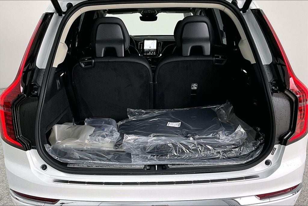 2026 Volvo XC90 B6 Ultra