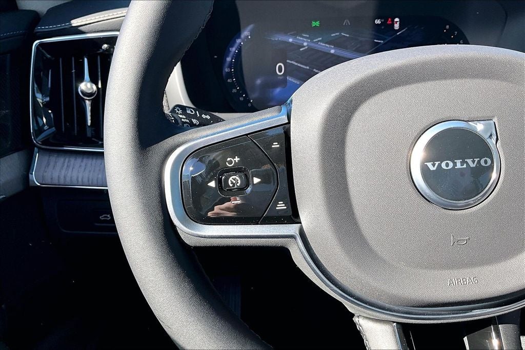 2026 Volvo XC90 B6 Ultra