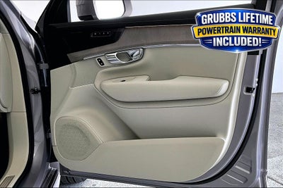 2026 Volvo XC90 B6 Ultra