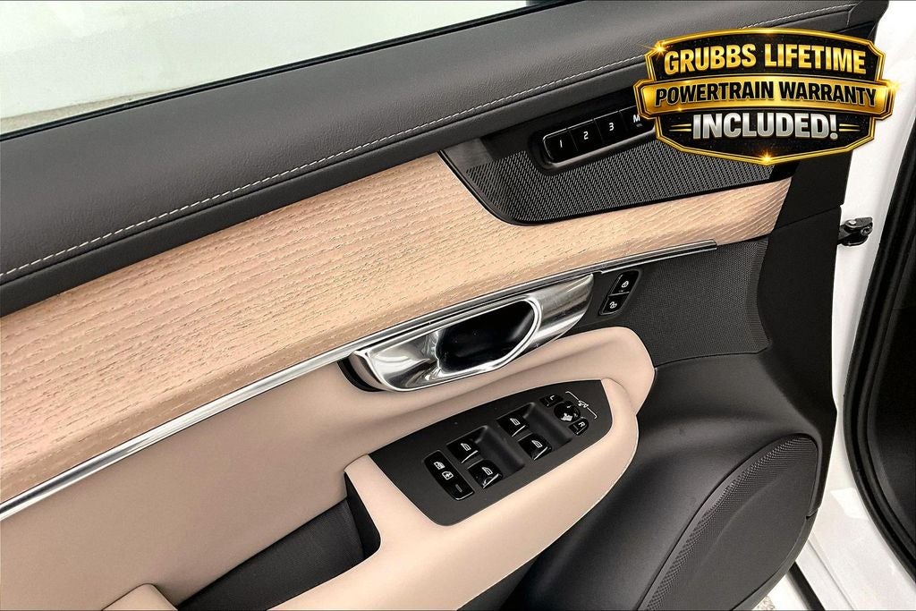 2026 Volvo XC90 B6 Ultra