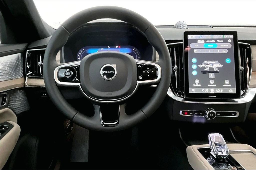 2026 Volvo XC90 B6 Ultra