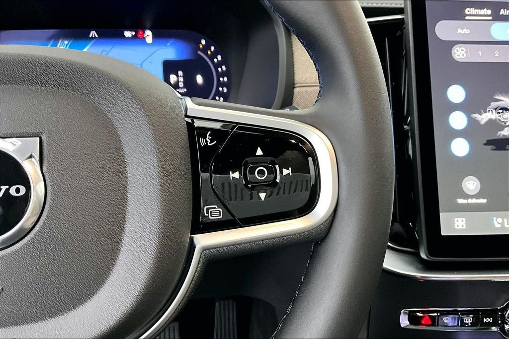 2026 Volvo XC90 B6 Ultra