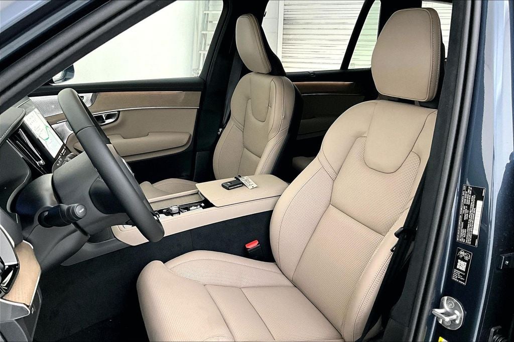 2026 Volvo XC90 B6 Ultra