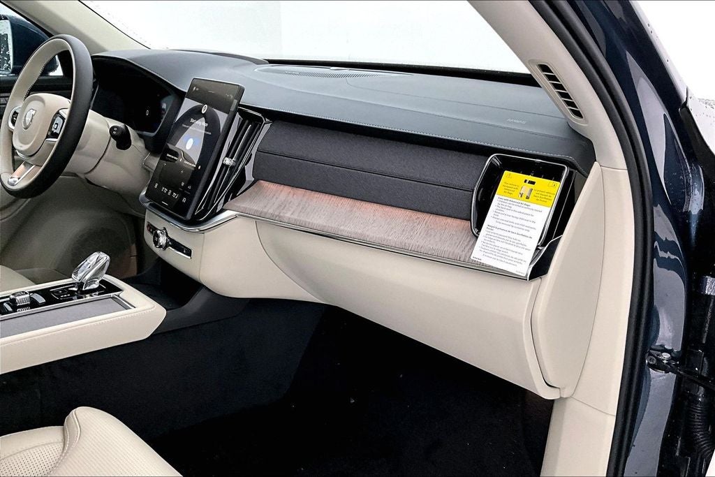 2026 Volvo XC90 B6 Ultra