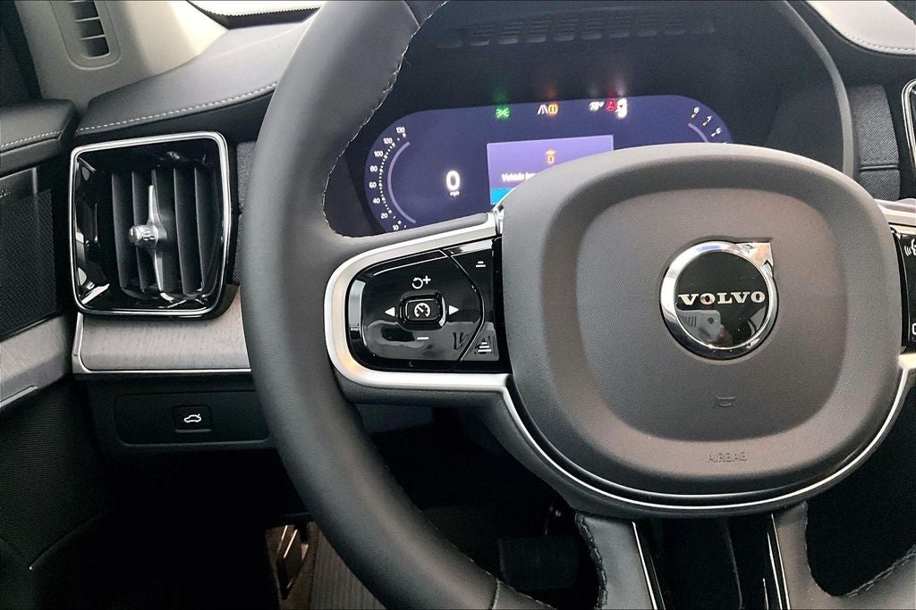 2026 Volvo XC90 B6 Ultra