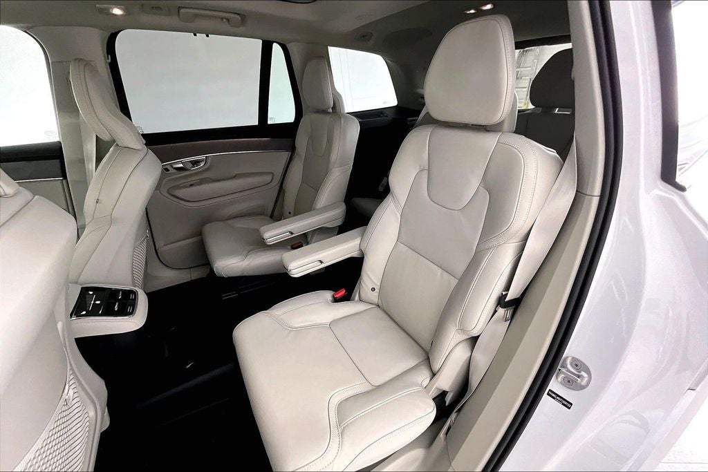2026 Volvo XC90 B6 Ultra