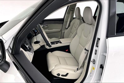 2026 Volvo XC90 B6 Ultra