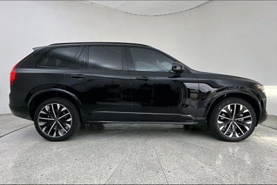 2026 Volvo XC90 B6 Ultra