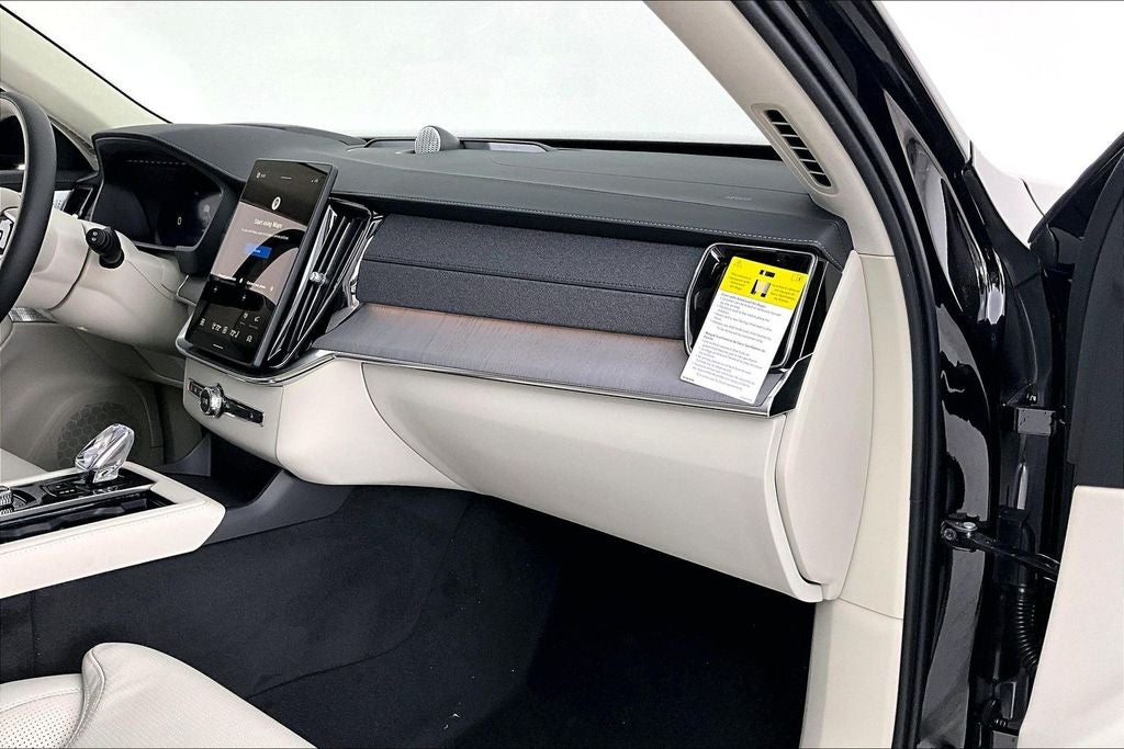 2026 Volvo XC90 B6 Ultra