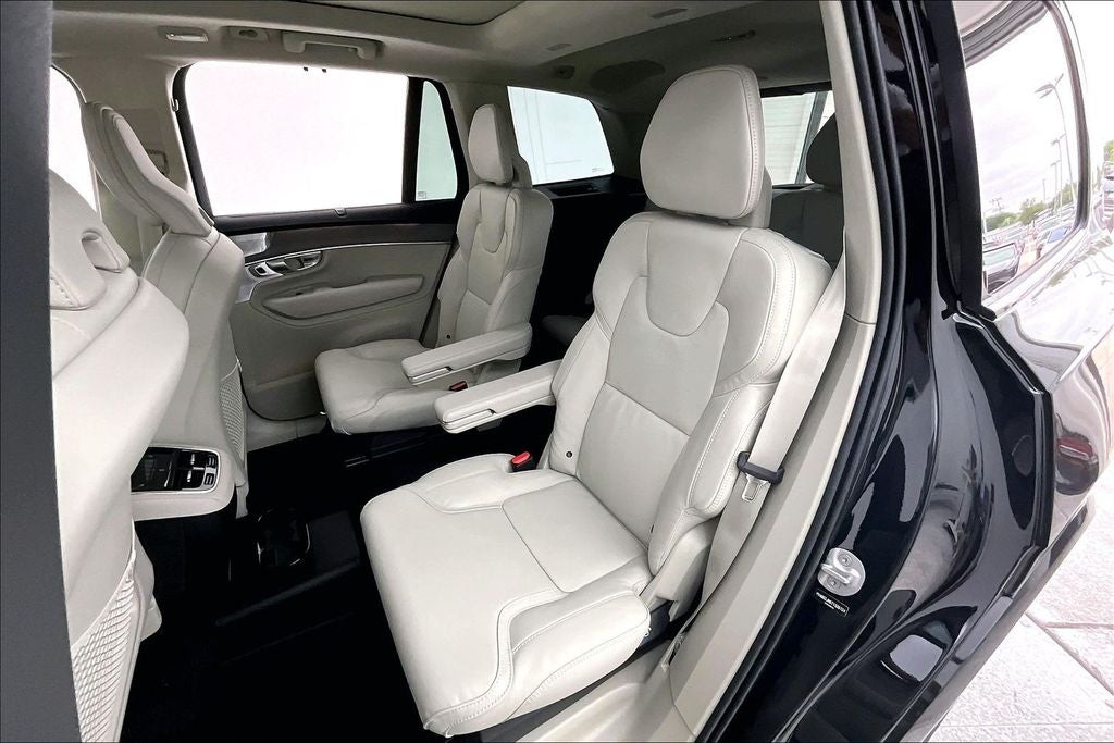 2026 Volvo XC90 B6 Ultra