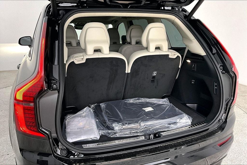 2026 Volvo XC90 B6 Ultra