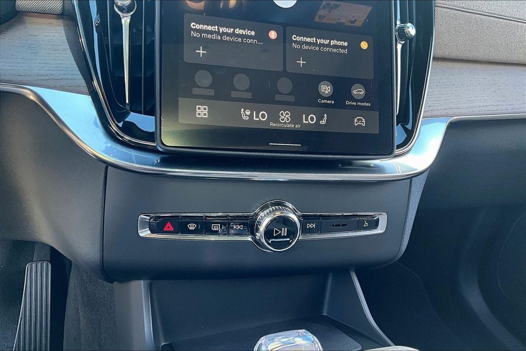 2026 Volvo XC90 B6 Ultra