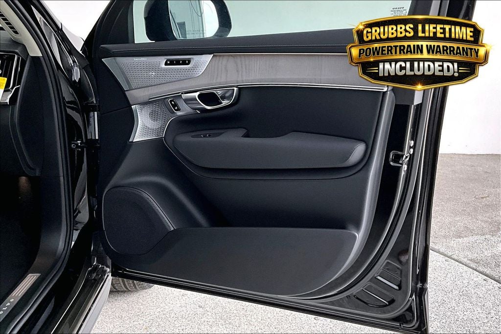 2026 Volvo XC90 B6 Ultra