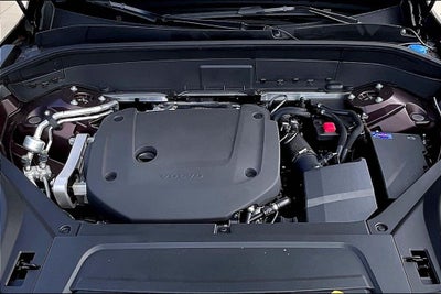 2025 Volvo XC90 B6 Core 2025.5