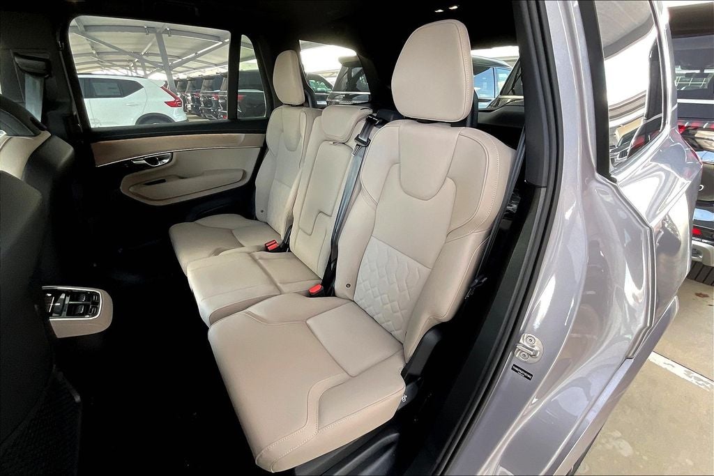 2026 Volvo XC90 B6 Plus 7-Seater
