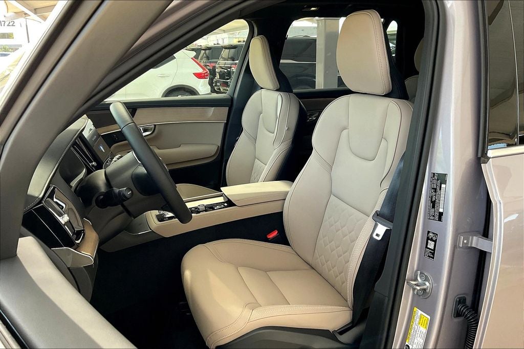 2026 Volvo XC90 B6 Plus 7-Seater