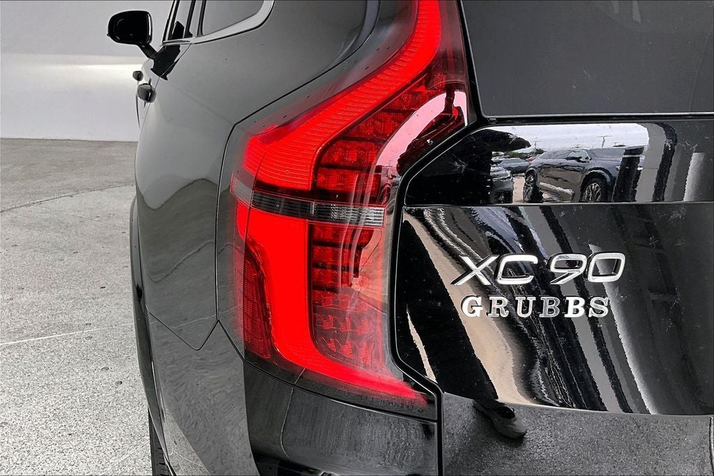 2026 Volvo XC90 B6 Plus 7-Seater
