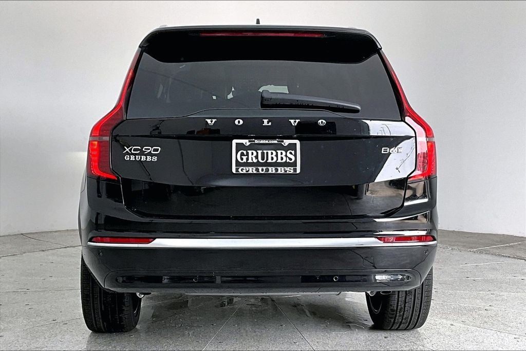 2026 Volvo XC90 B6 Plus 7-Seater