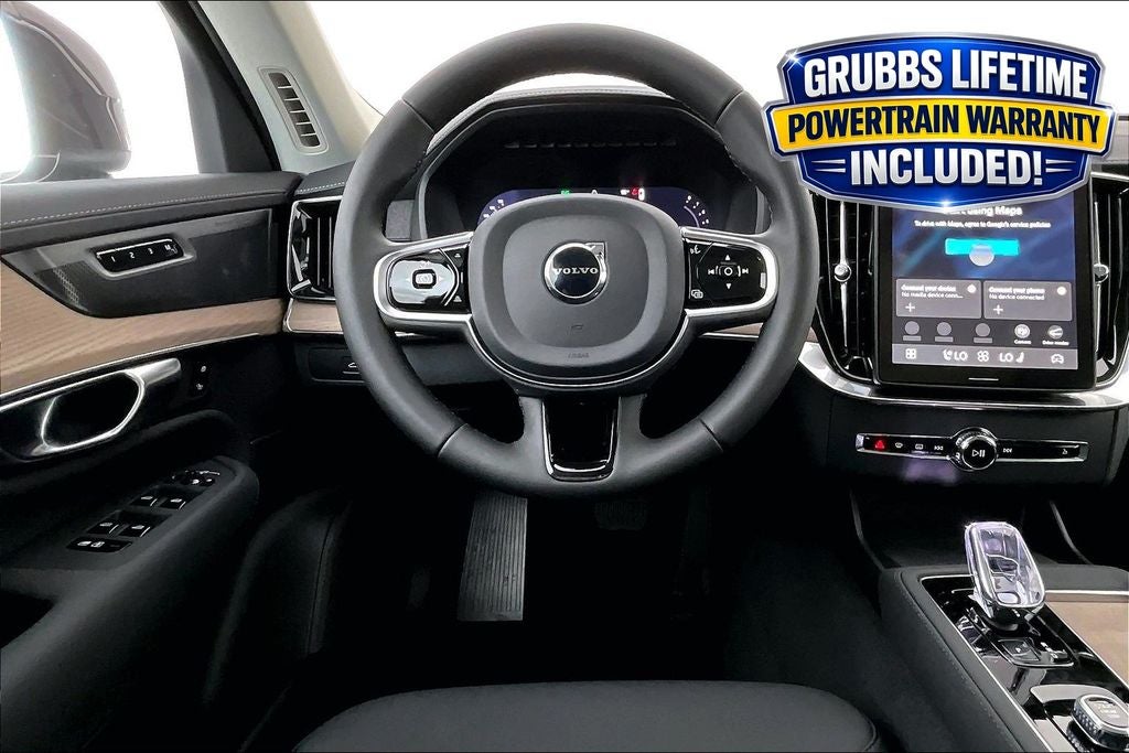 2026 Volvo XC90 B6 Plus 7-Seater