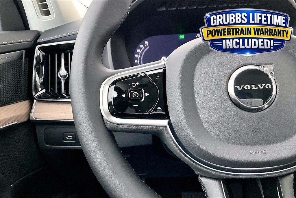 2026 Volvo XC90 B6 Plus 7-Seater