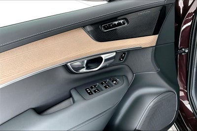 2026 Volvo XC90 B6 Plus 7-Seater