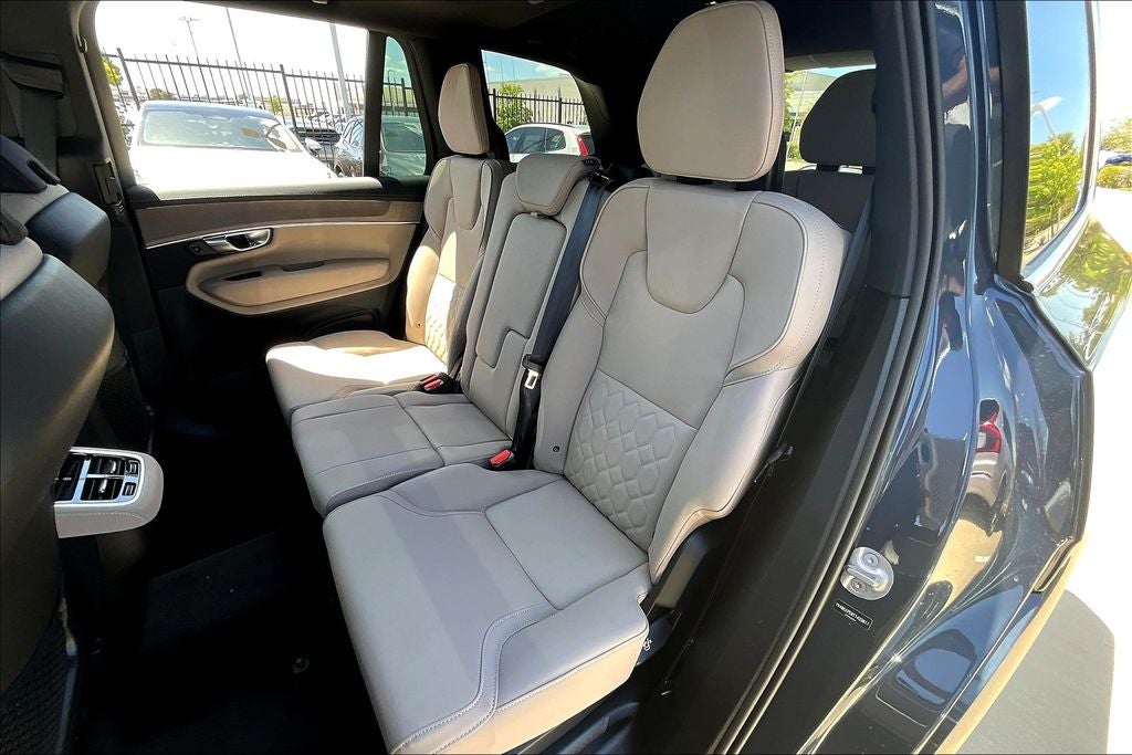 2026 Volvo XC90 B6 Plus 7-Seater