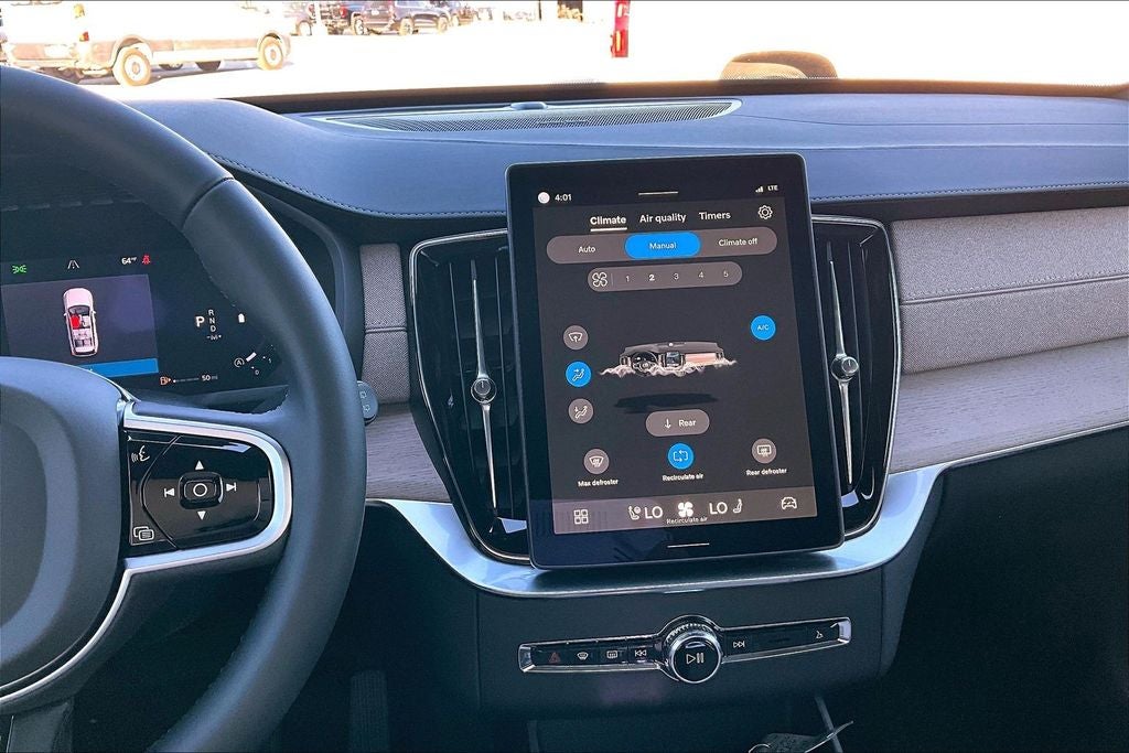 2026 Volvo XC90 B6 Plus 7-Seater