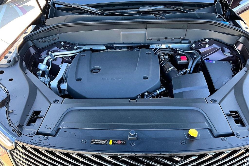 2026 Volvo XC90 B6 Plus 7-Seater