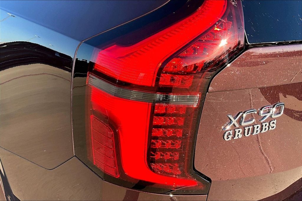 2026 Volvo XC90 B6 Plus 7-Seater