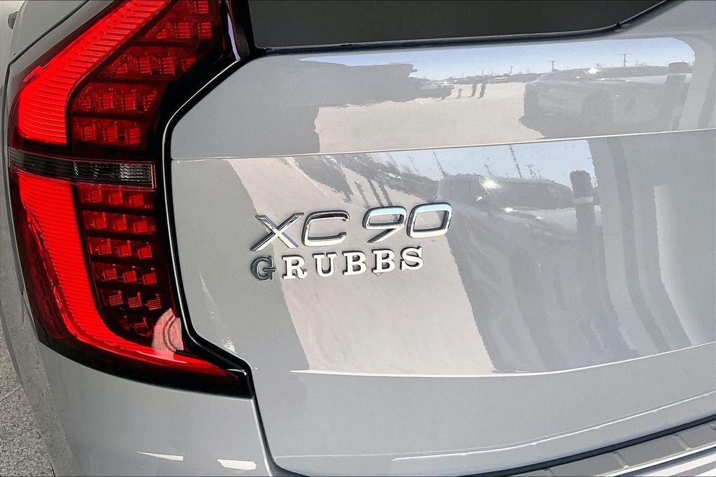 2026 Volvo XC90 B6 Plus 7-Seater