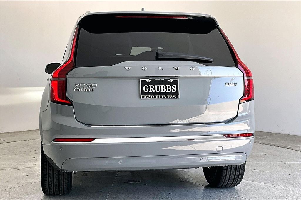 2026 Volvo XC90 B6 Plus 7-Seater