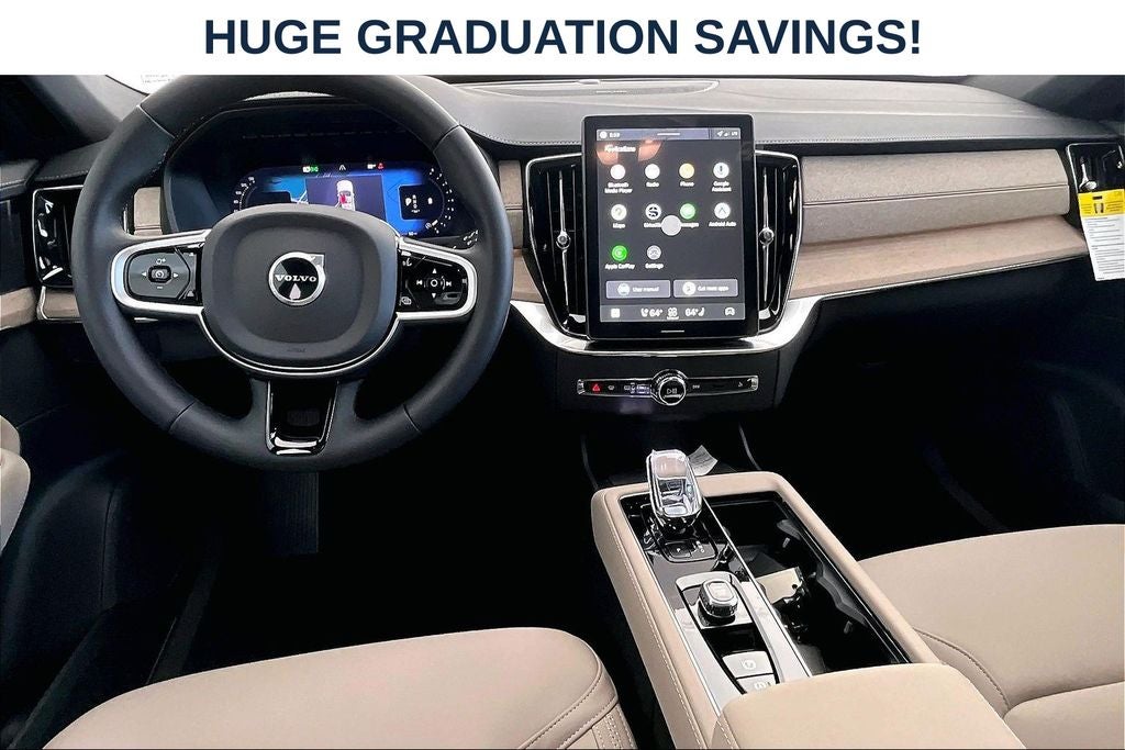 2026 Volvo XC90 B6 Plus 7-Seater