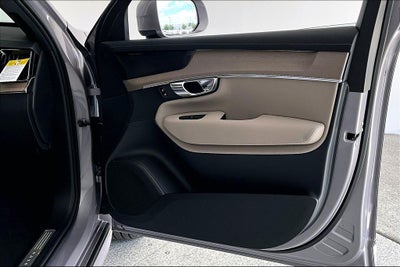2026 Volvo XC90 B6 Plus 7-Seater
