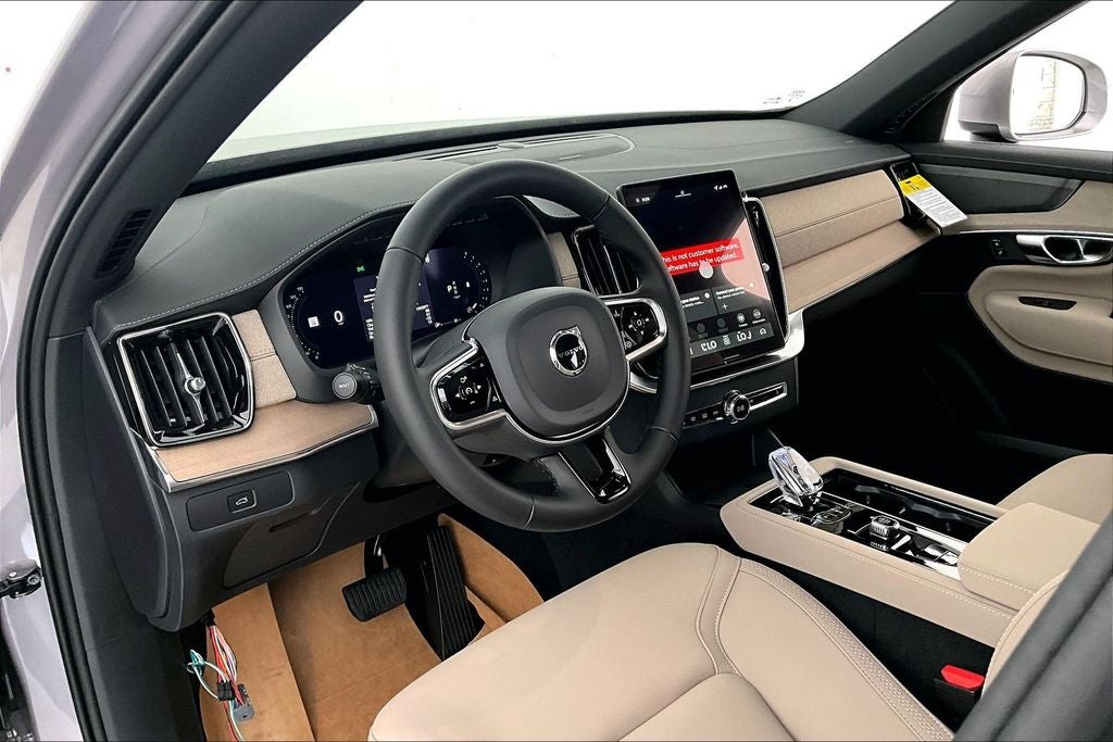 2026 Volvo XC90 B6 Plus 7-Seater