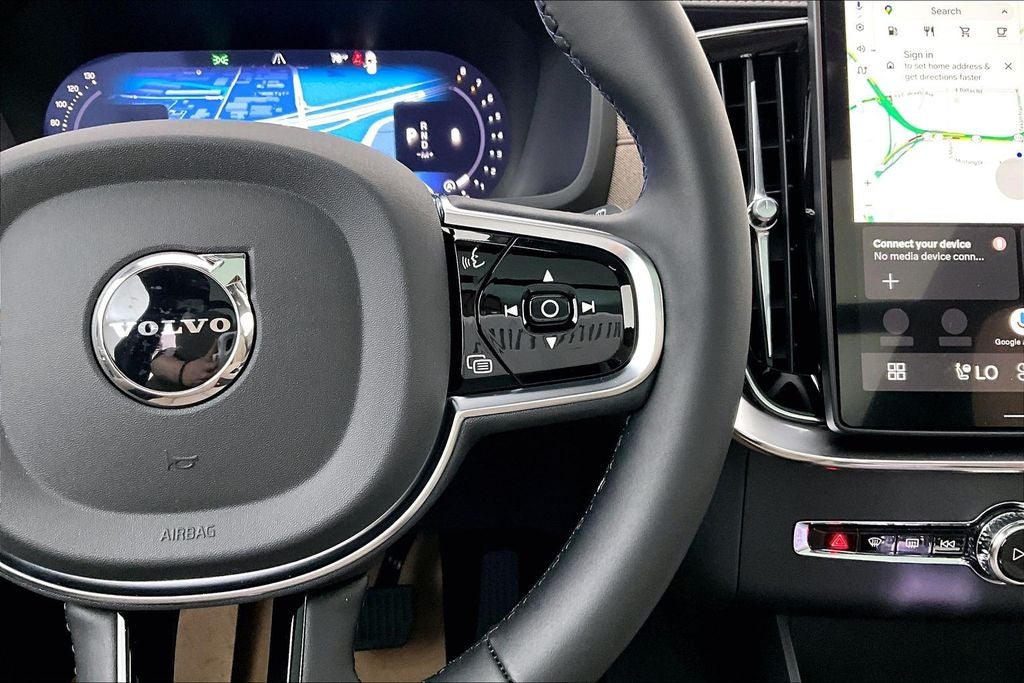 2026 Volvo XC90 B6 Plus 7-Seater