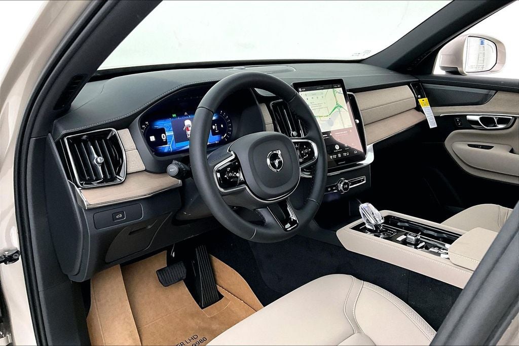 2026 Volvo XC90 B6 Plus 7-Seater