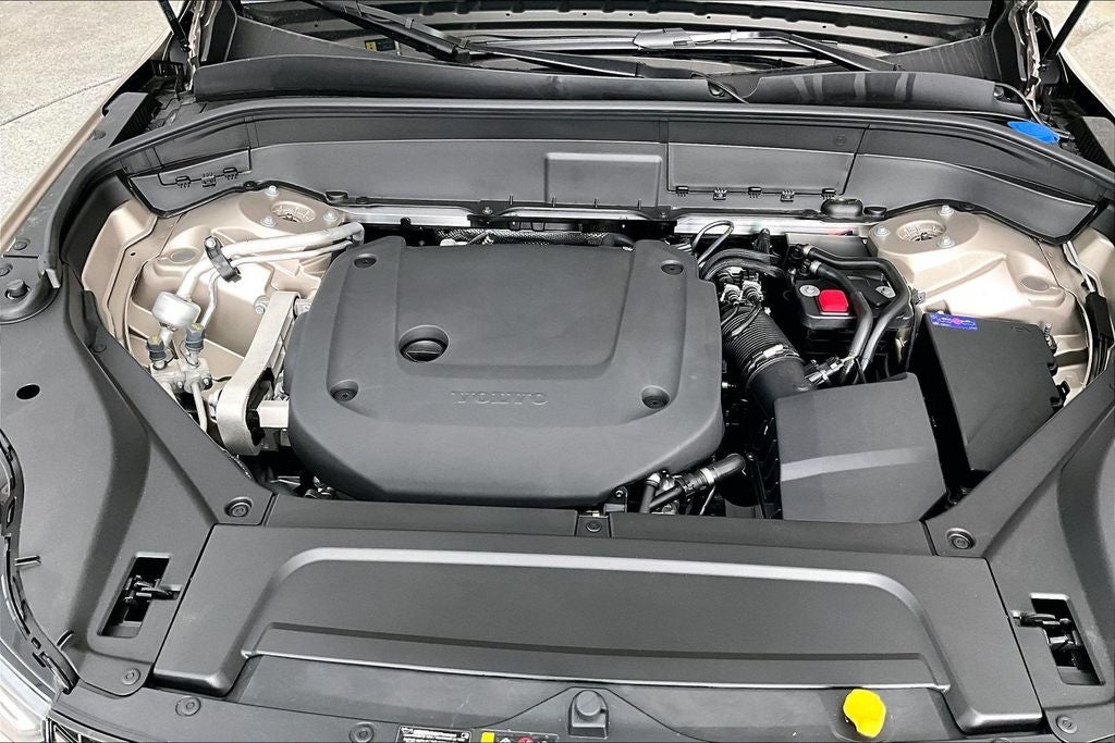 2026 Volvo XC90 B6 Plus 7-Seater