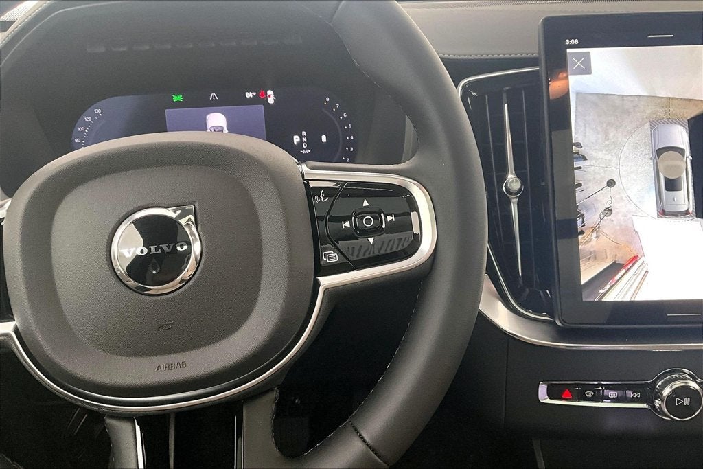 2027 Volvo XC90 B6 Plus 7-Seater