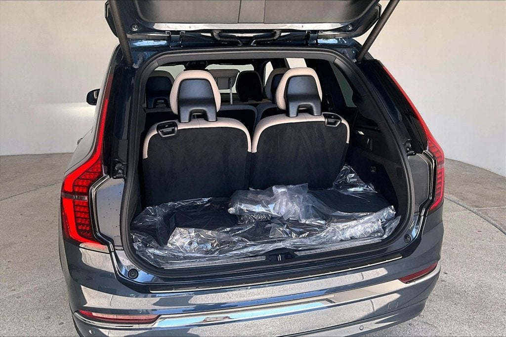 2027 Volvo XC90 B6 Plus 7-Seater