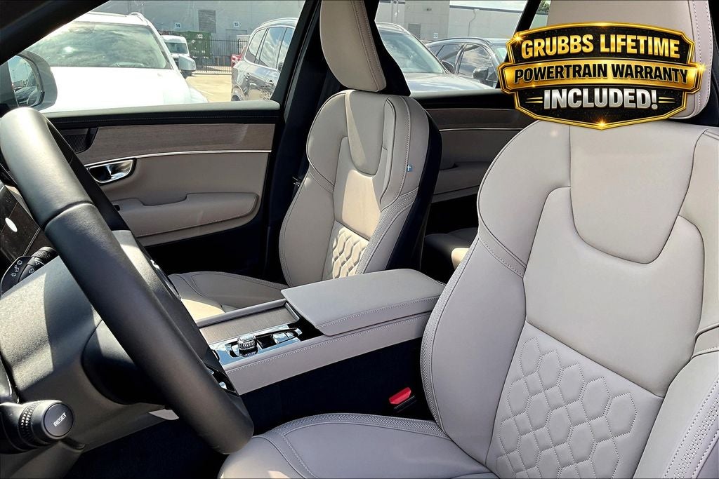 2026 Volvo XC90 B6 Plus 7-Seater
