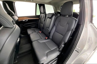 2024 Volvo XC90 B6 Plus Bright Theme
