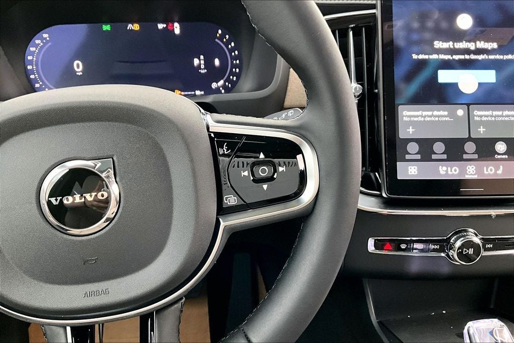 2026 Volvo XC90 B6 Plus 7-Seater